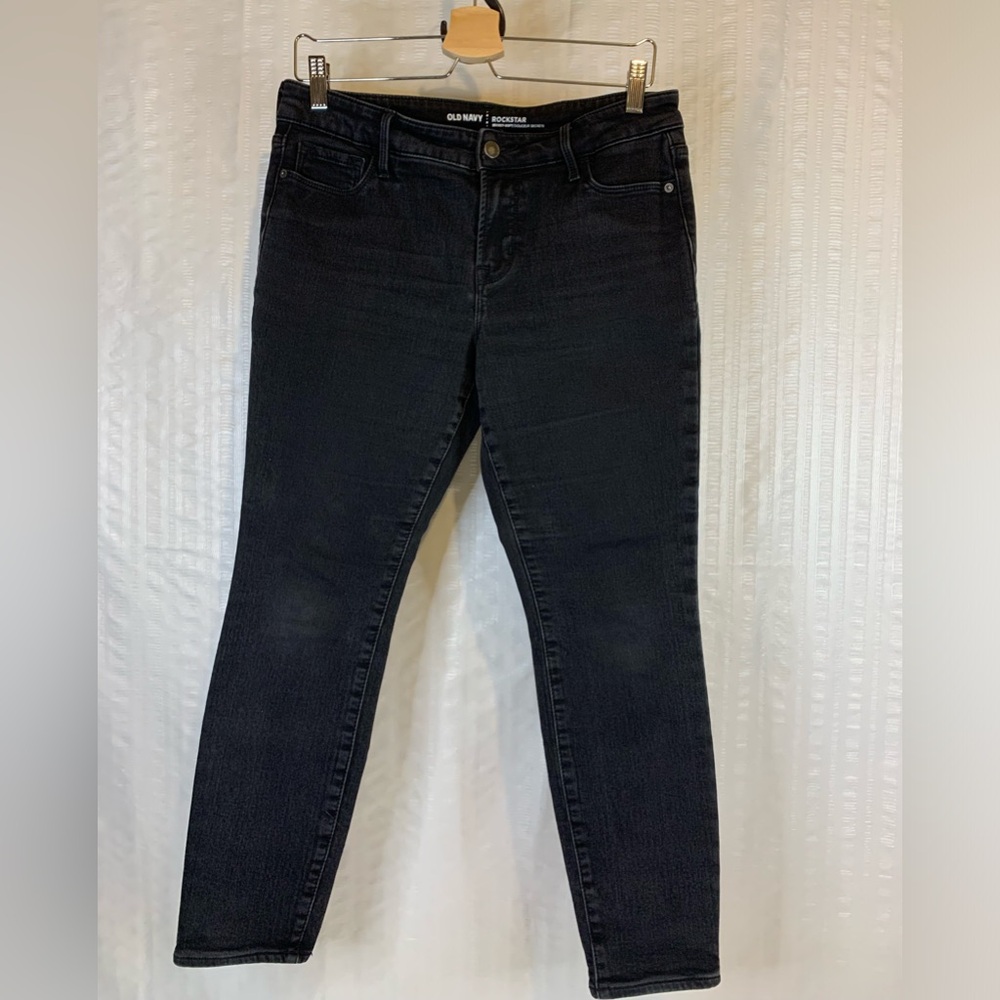 Old Navy Rockstar Secret Soft Jeans petite 10 black.